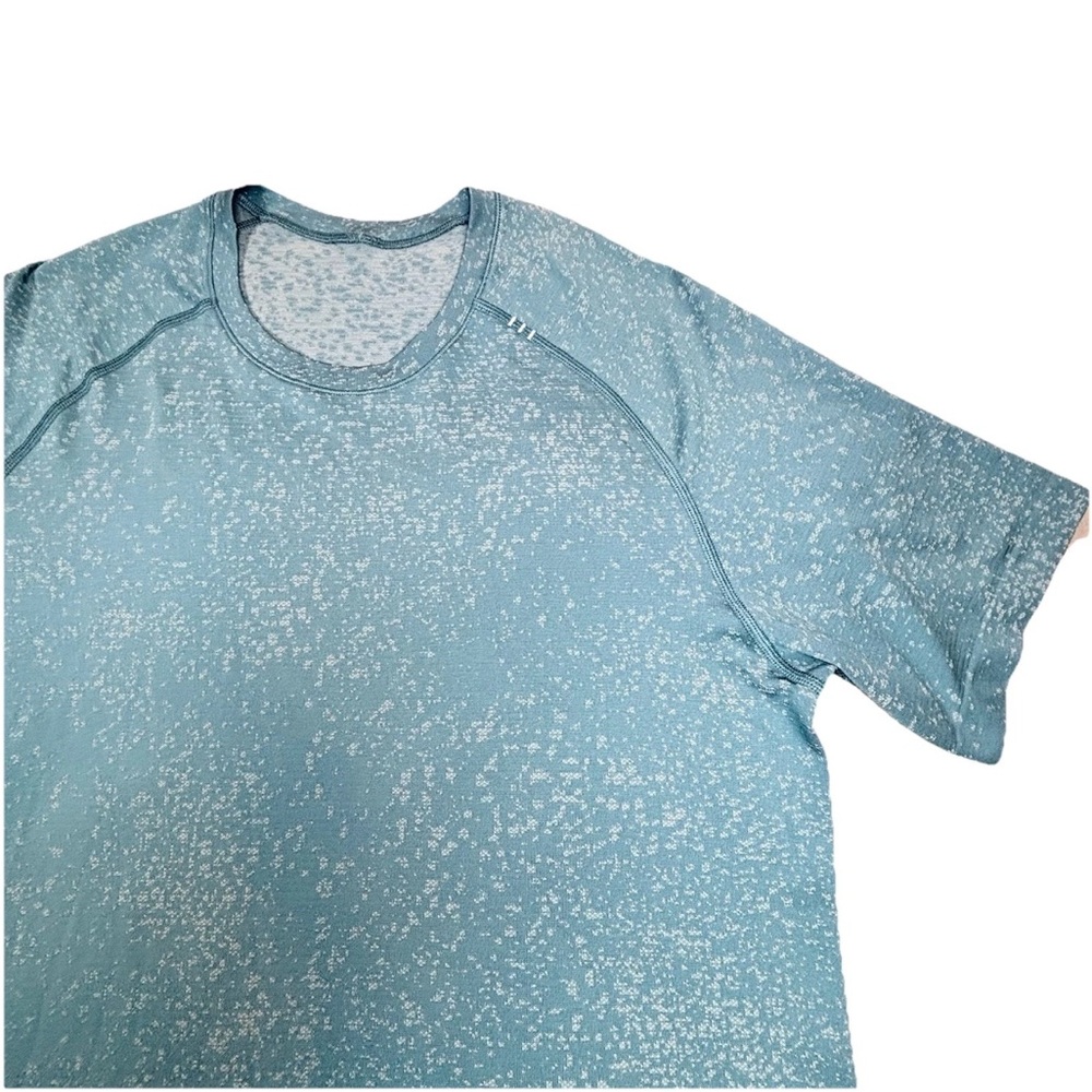 Lululemon Metal‎ Vent Tech T Shirt Men’s Medium Green Speckled